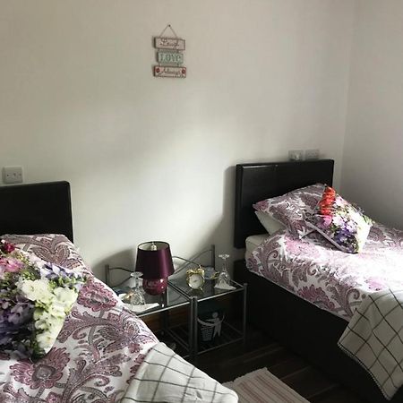 Pat'S Place Appartement Ballaghaderreen Buitenkant foto
